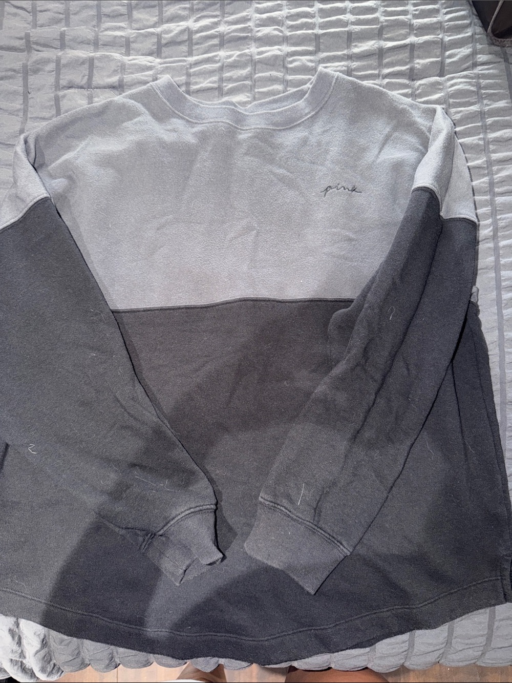 PINK Victoria's Secret Two-Tone Light Gray & Dark Gray Men’s Crewneck